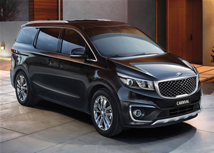 Kia Grand Carnival or similar 8 Seater Front view